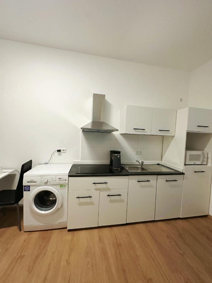 2 Schlafenzimmer Waschmaschine Eller Dusseldorf Exterior photo